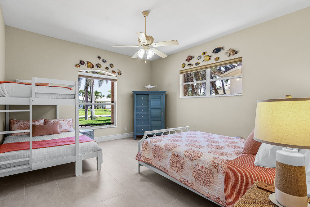 Cape Coral 1089