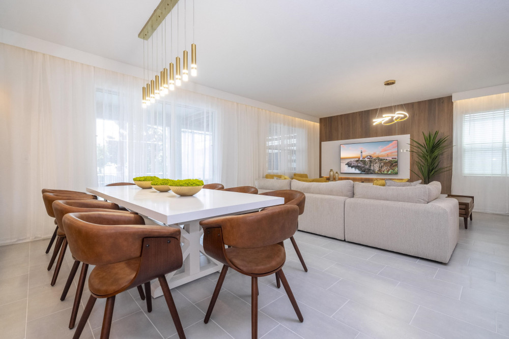 Championsgate 884