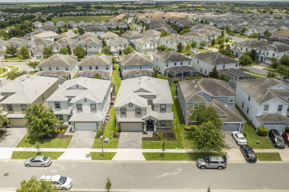 Championsgate 884