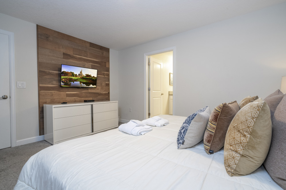 Storey Lake Resort 556