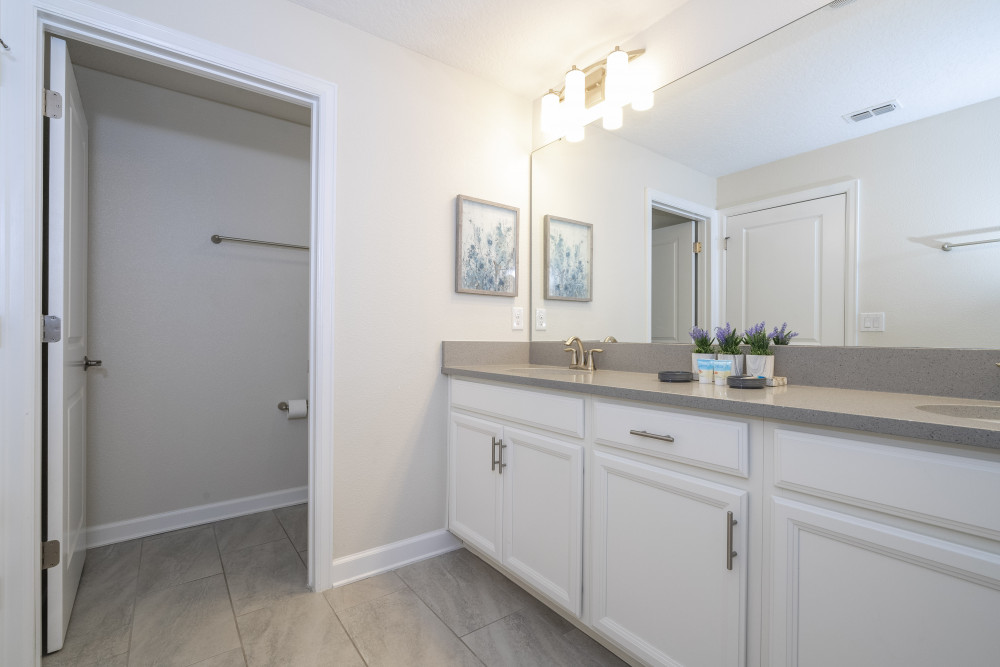 Storey Lake Resort 556