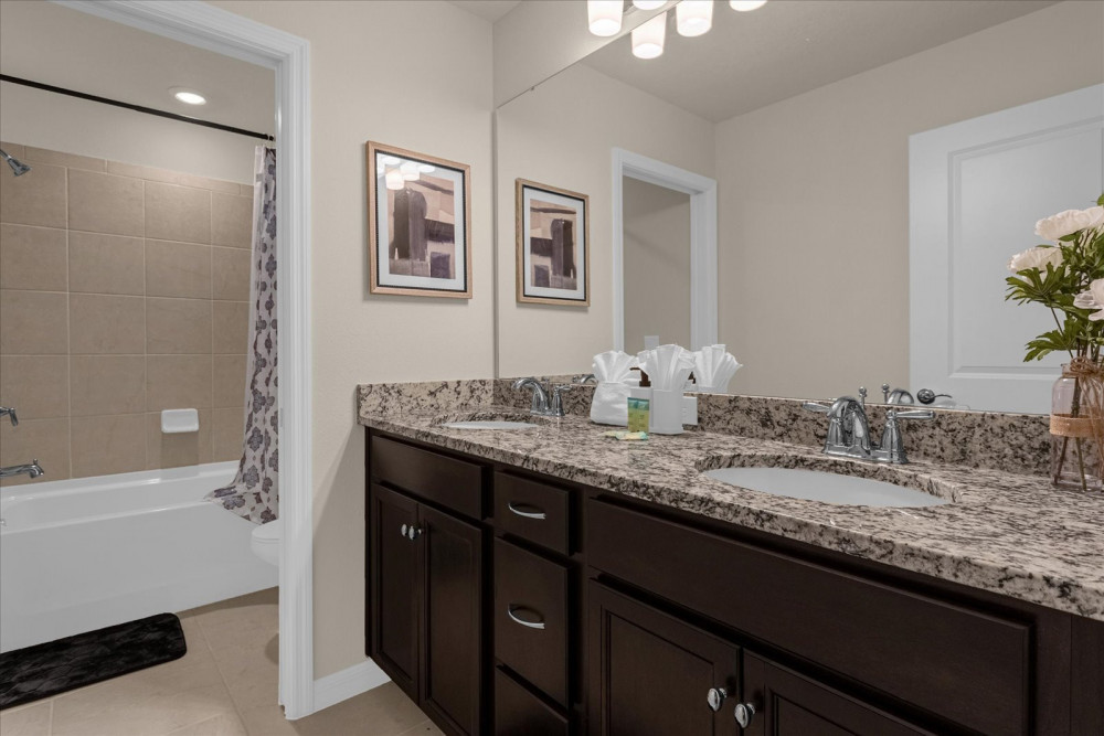 Windsor Island Resort 444