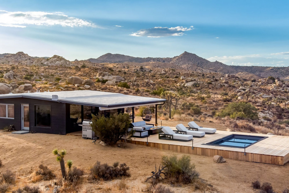 Pioneertown 7