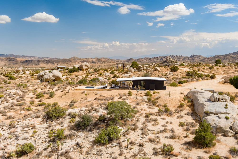 Pioneertown 7