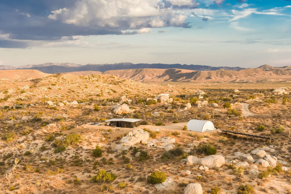Pioneertown 7