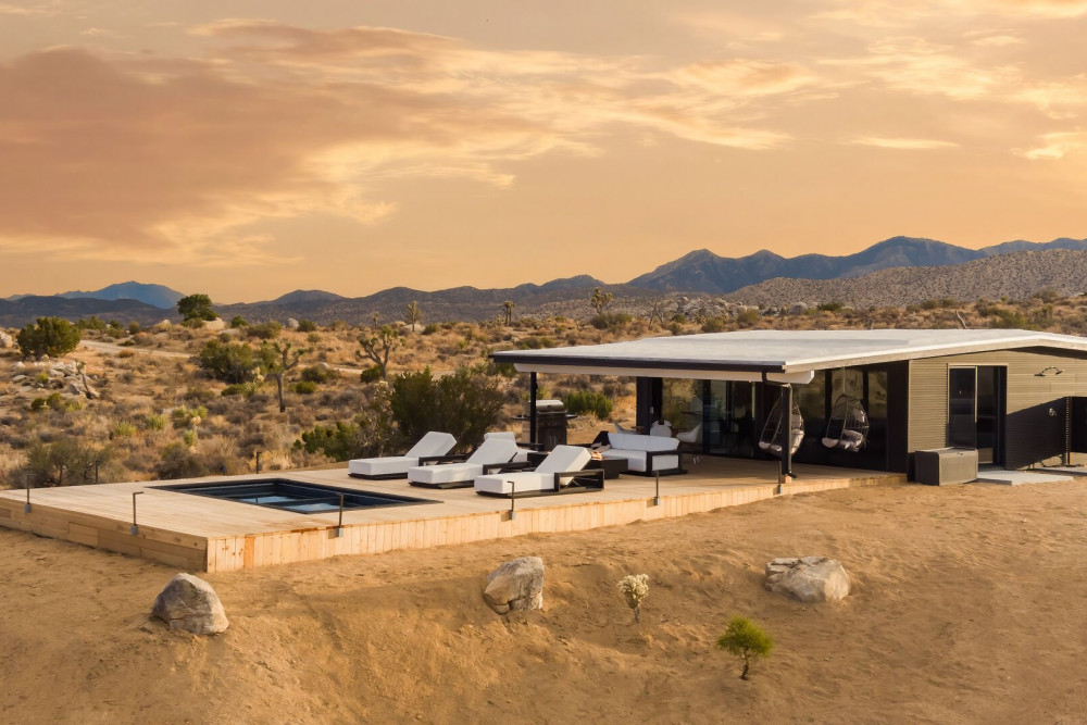 Pioneertown 7