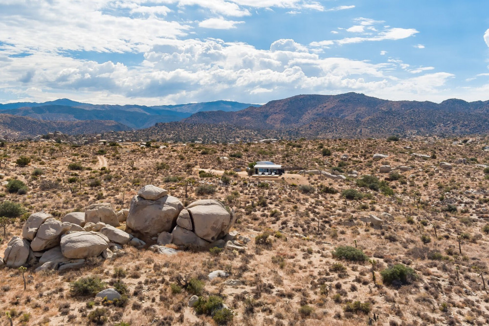 Pioneertown 7