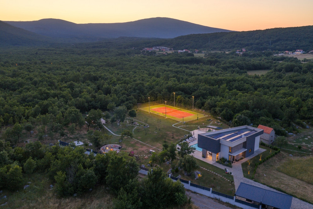 Sinj 2