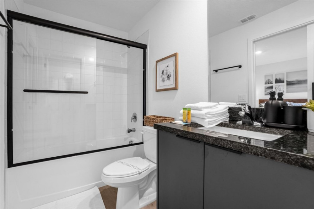 The Hub at Westside 14