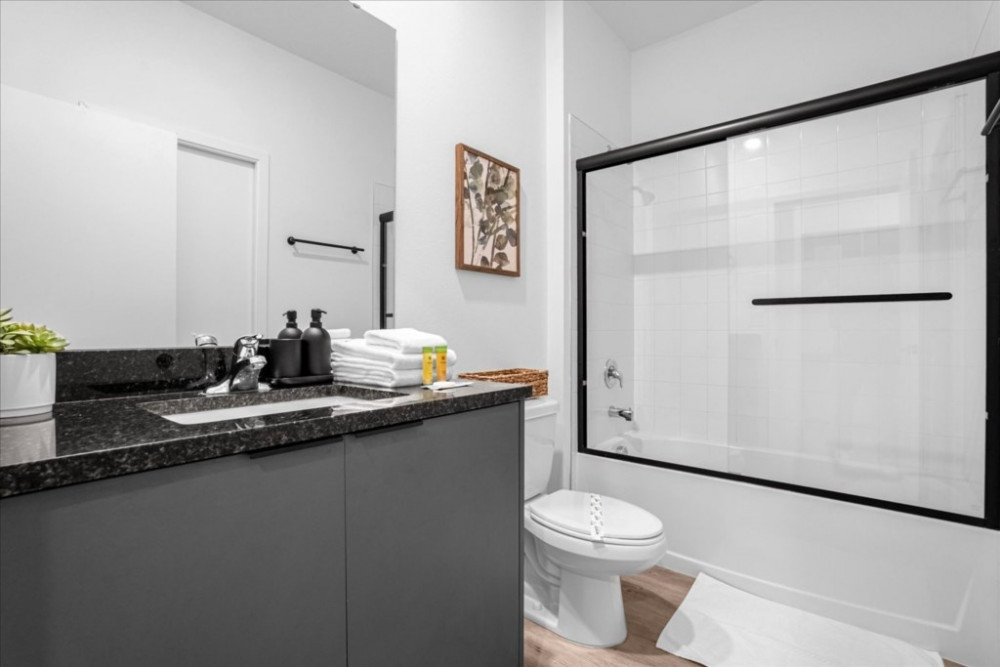 The Hub at Westside 14