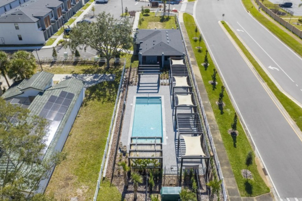 The Hub at Westside 14