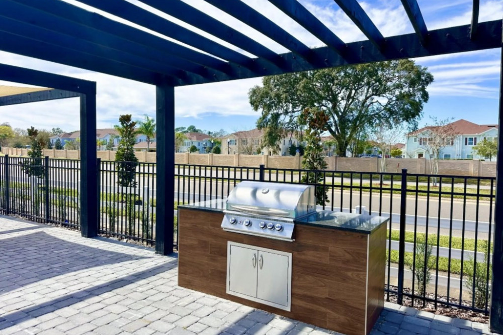 The Hub at Westside 14