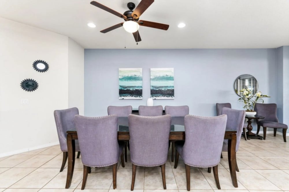 Windsor at Westside 1900