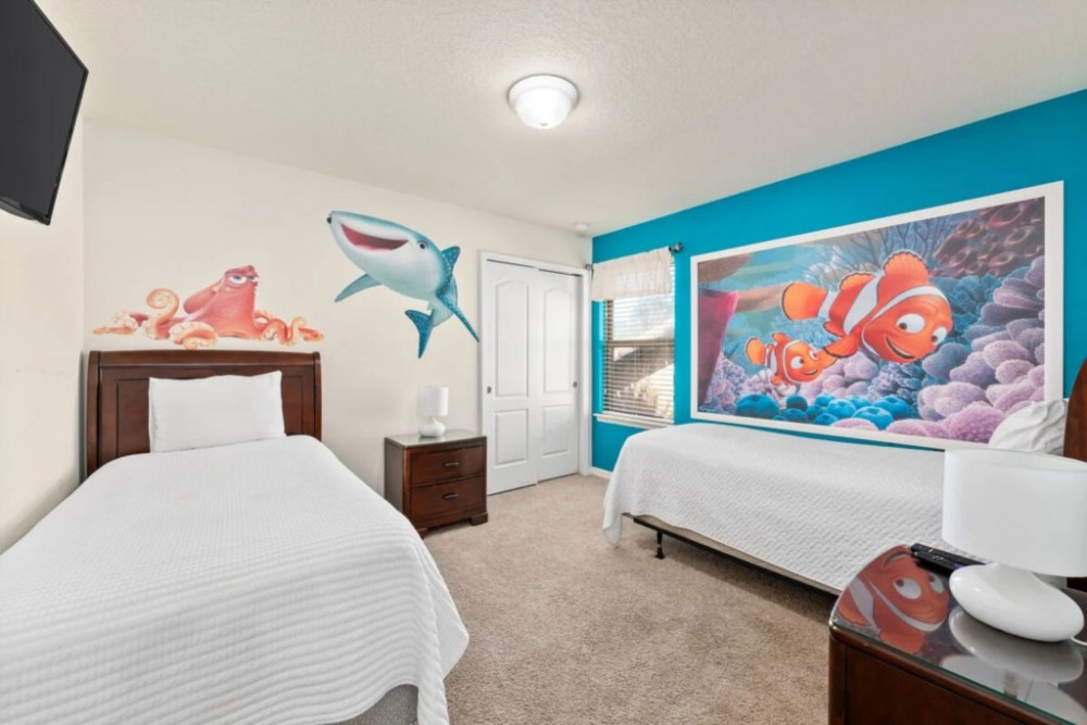 Windsor at Westside 1900