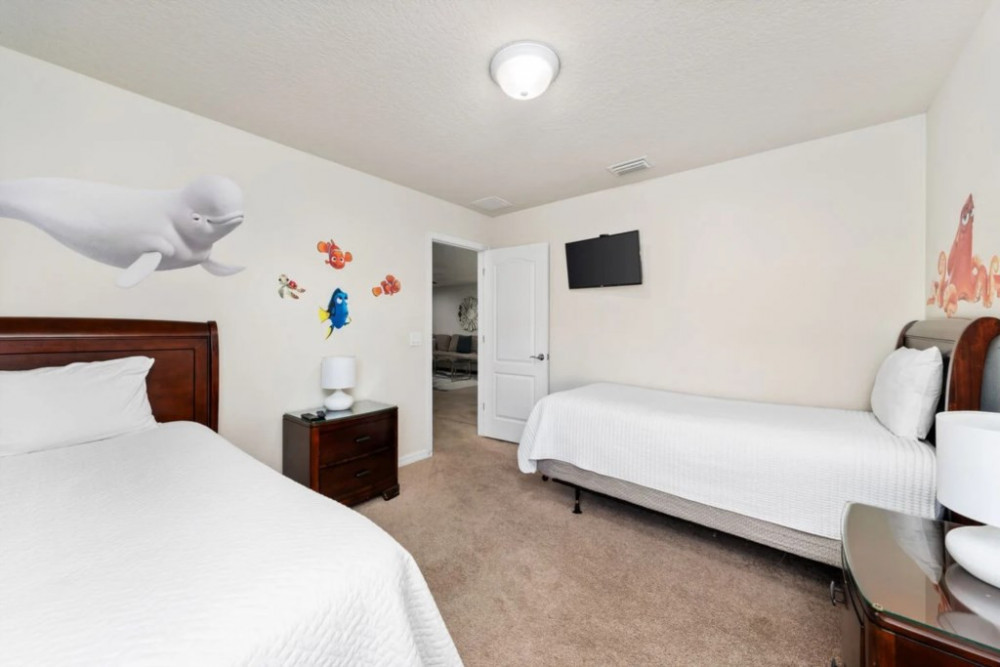 Windsor at Westside 1900