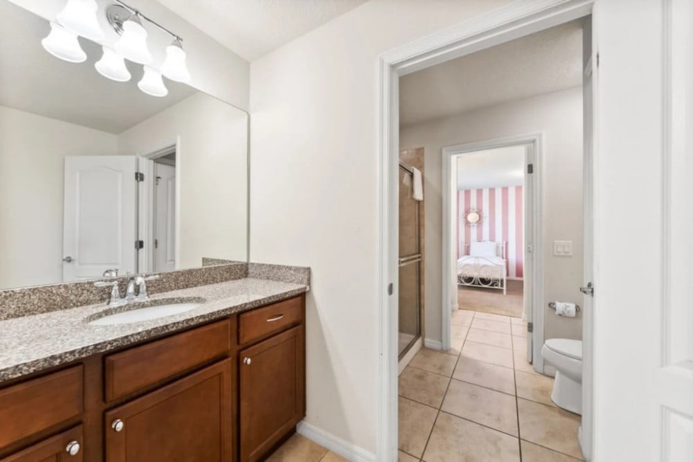 Windsor at Westside 1900