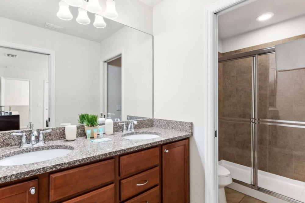 Windsor at Westside 1900