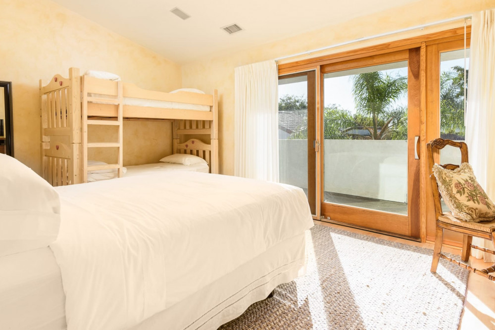 Escondido 2