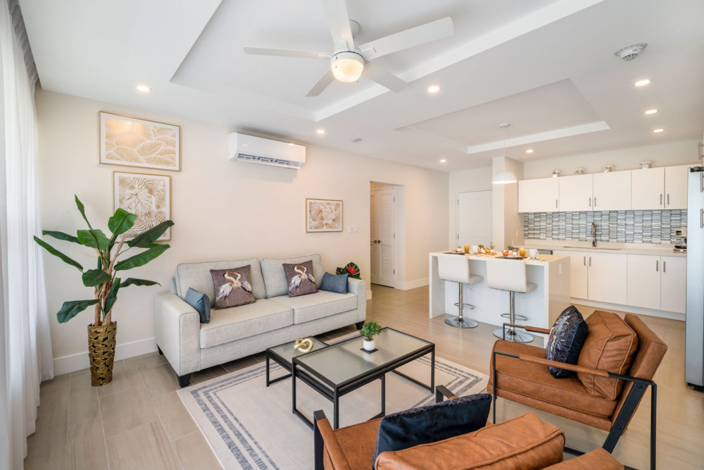 Coral Beach 202