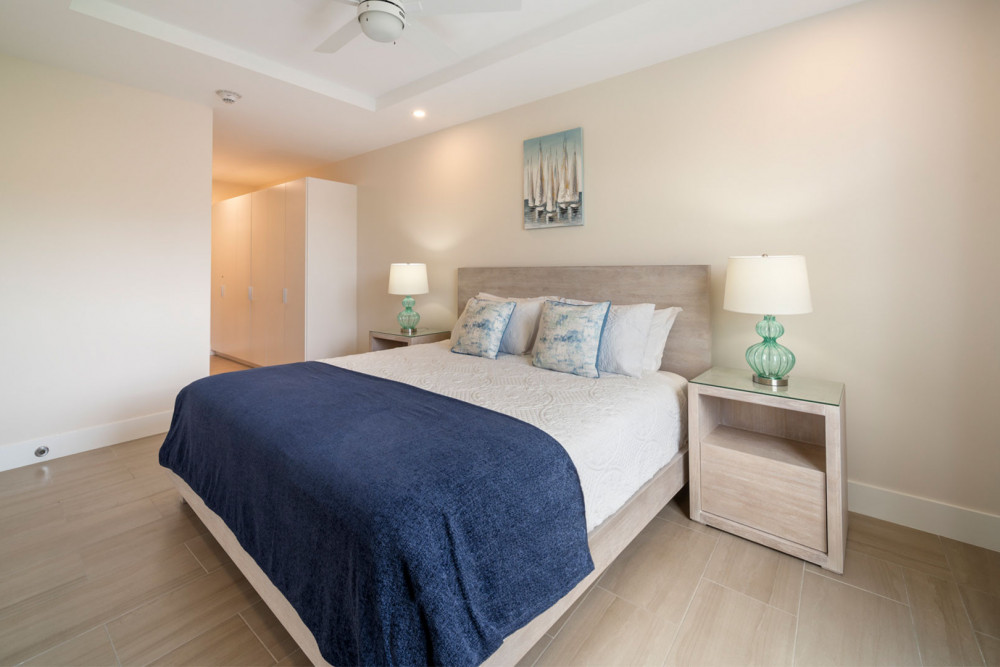Coral Beach 202