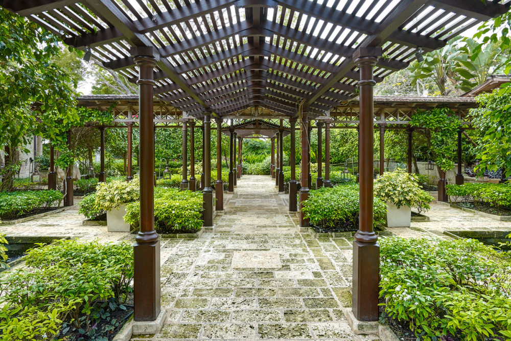 Sandy Lane - Laughing Waters (10 bed)