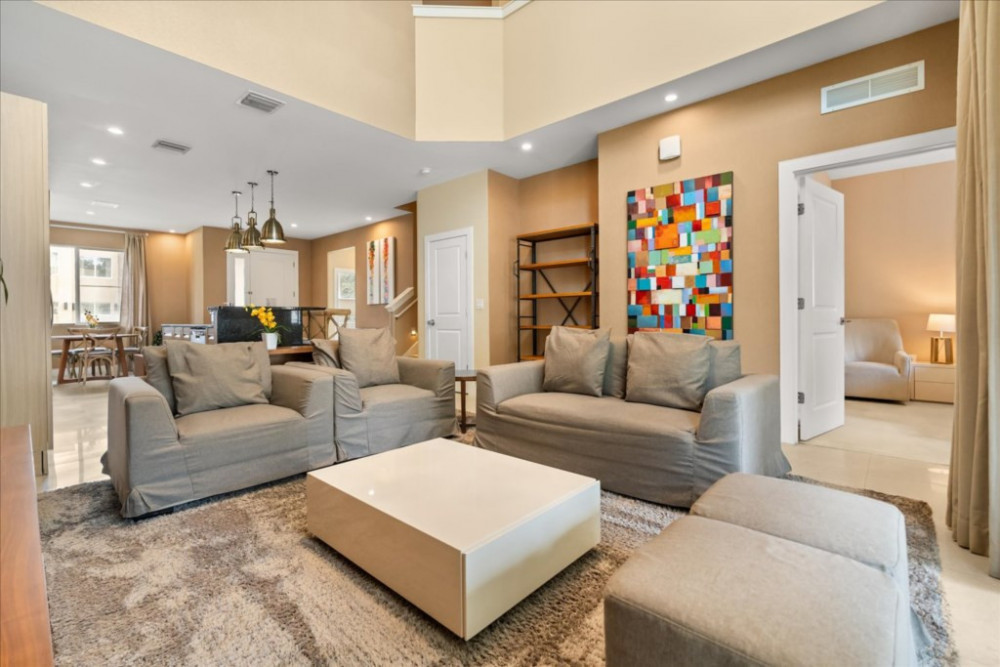 Magic Village Yards 13