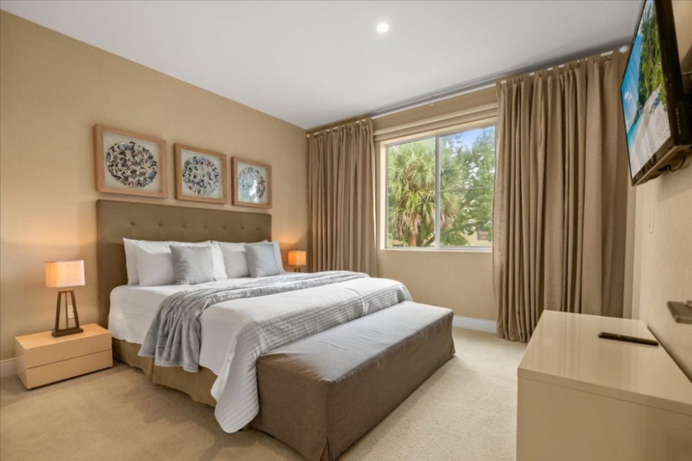 Magic Village Yards 13