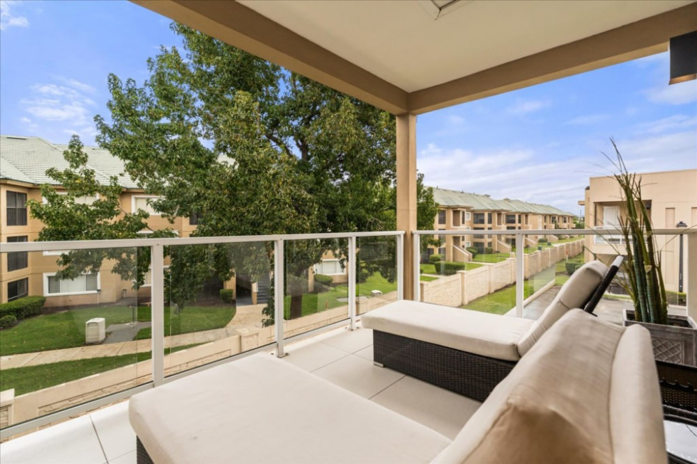 Magic Village Yards 13