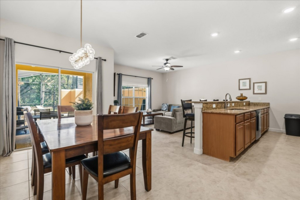 Paradise Palms Resort 113