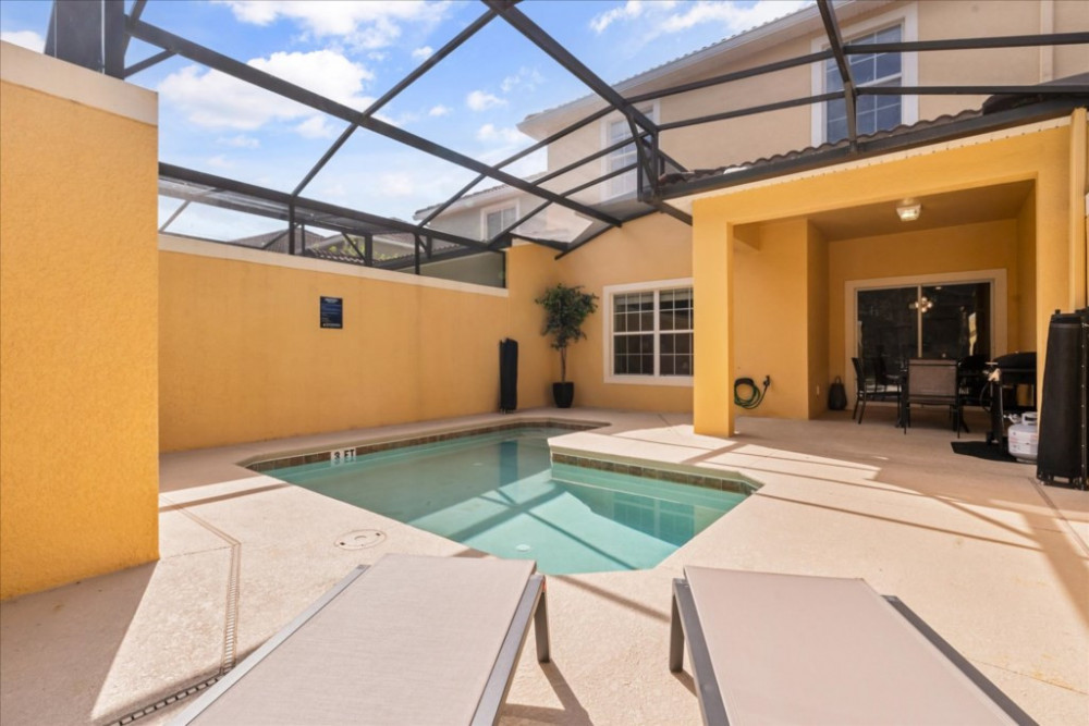 Paradise Palms Resort 113