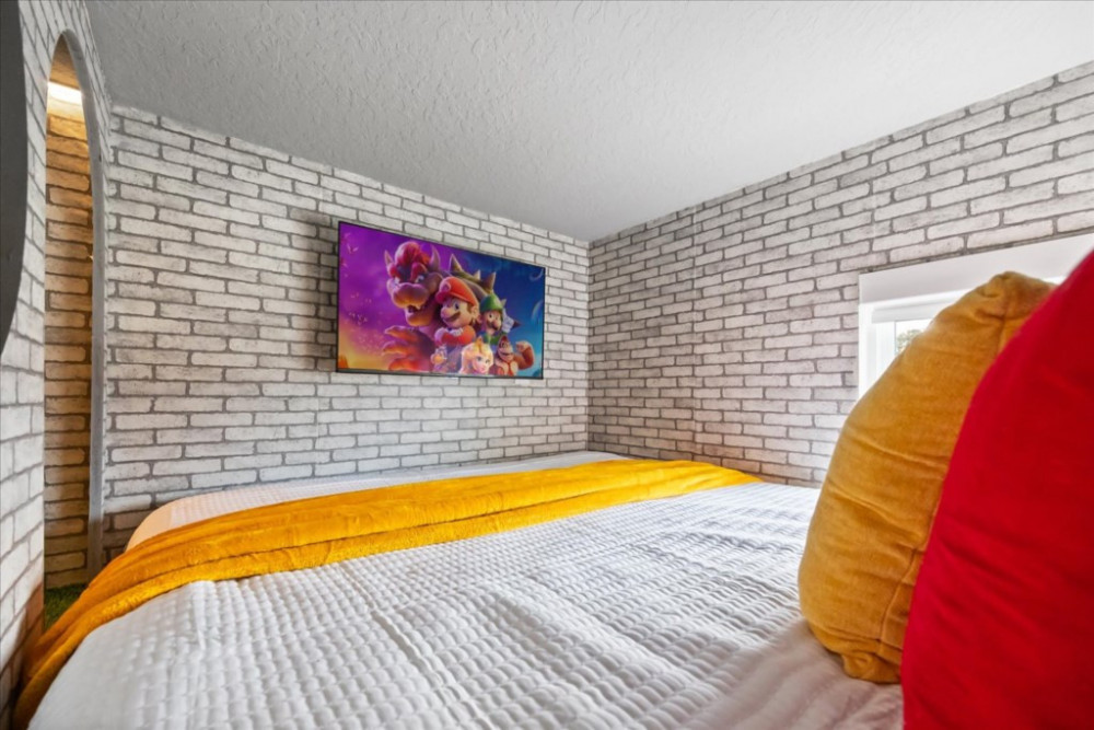 Windsor Cay 208