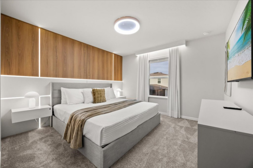 Windsor Cay 208