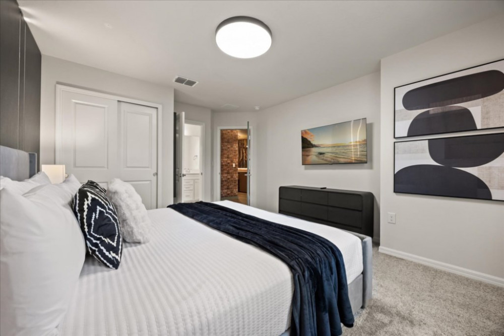 Windsor Cay 208
