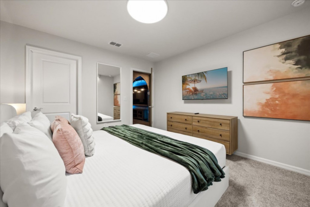 Windsor Cay 208