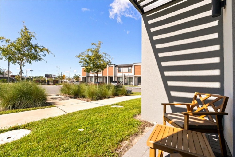 The Hub at Westside 15
