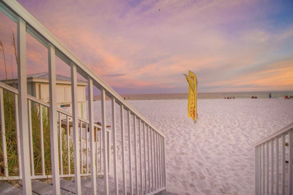 Destin 224