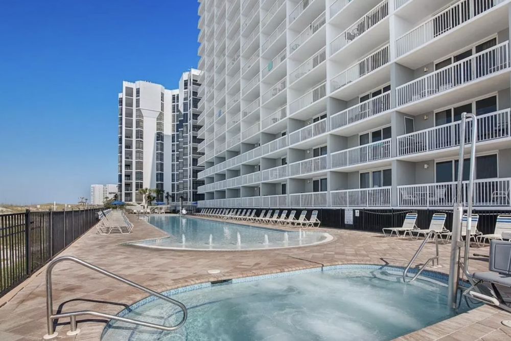 Destin 224