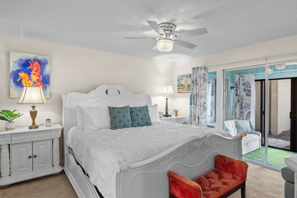 Destin 226
