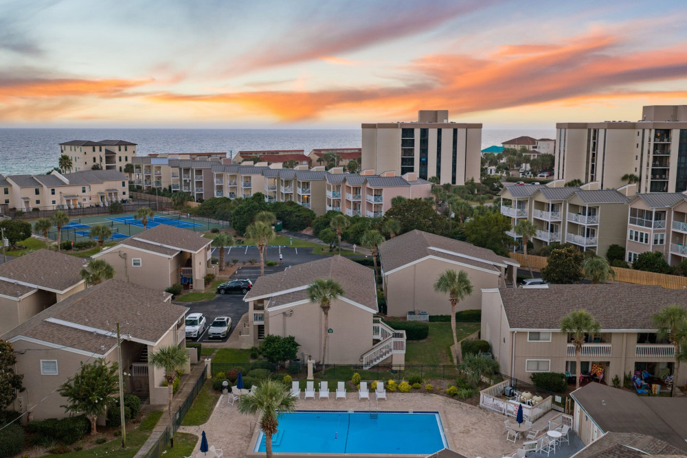 Destin 226