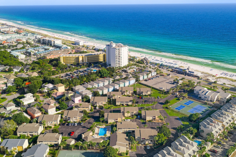 Destin 226