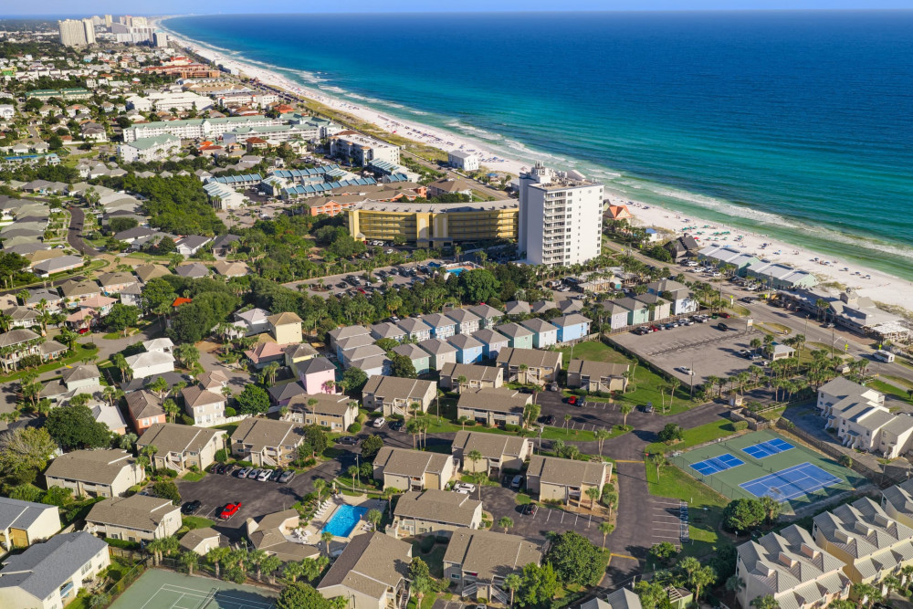 Destin 226