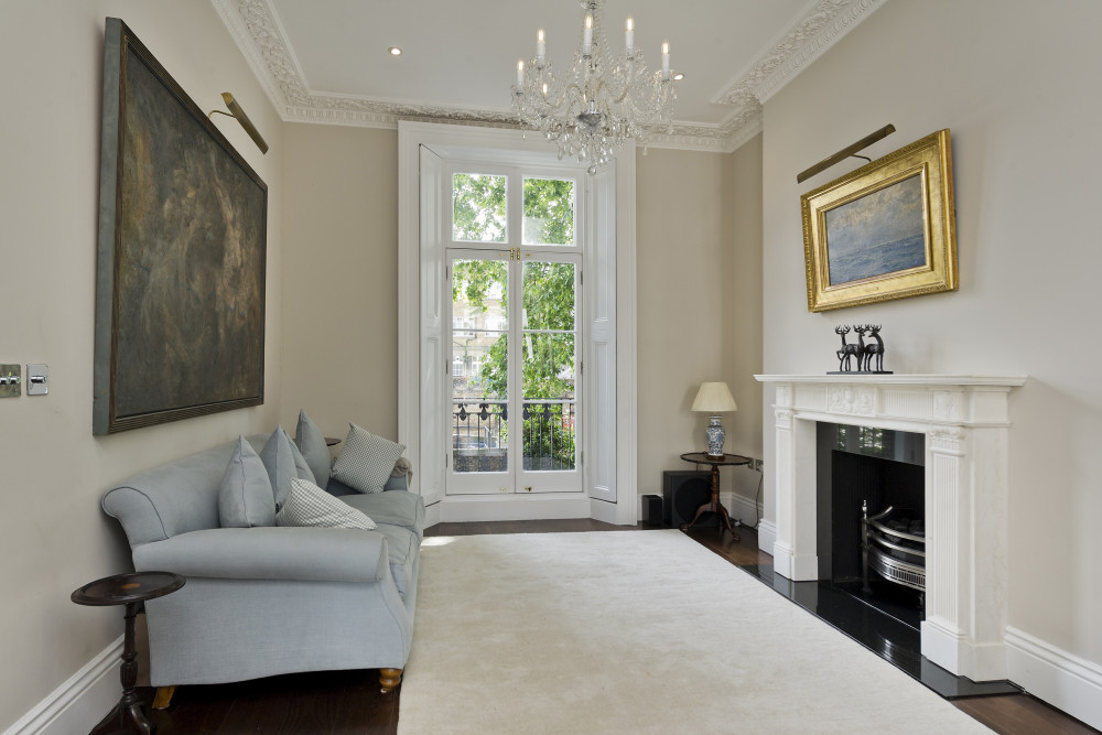 Classical Living in Knightsbridge