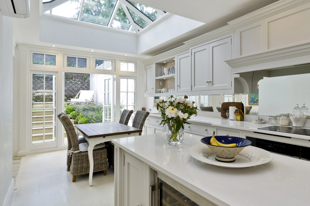 Classical Living in Knightsbridge