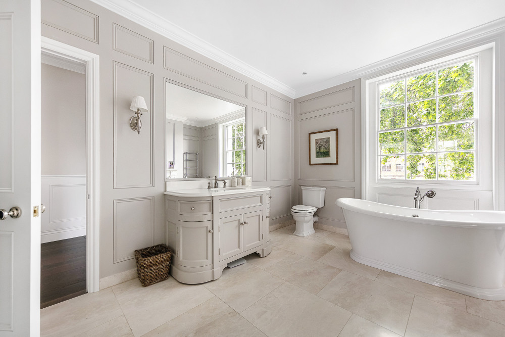 Classical Living in Knightsbridge