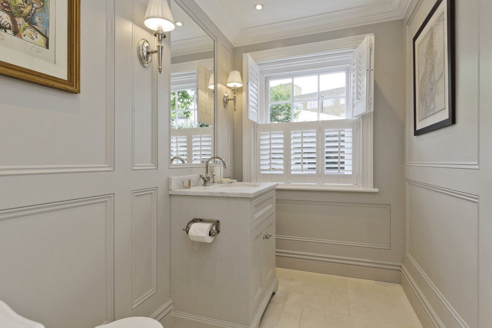 Classical Living in Knightsbridge