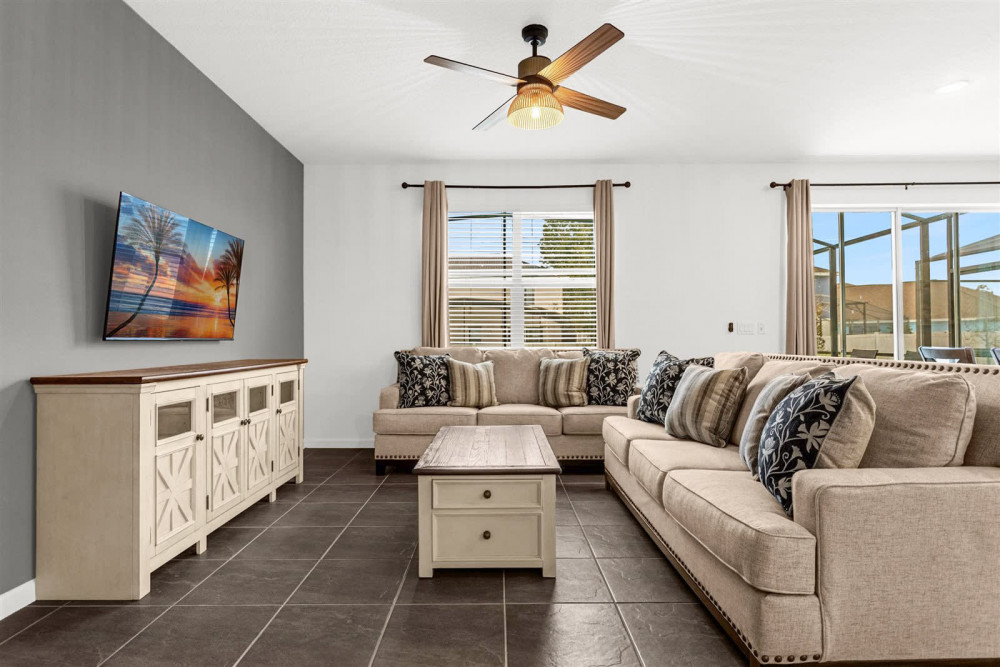 Bella Vida Resort 102