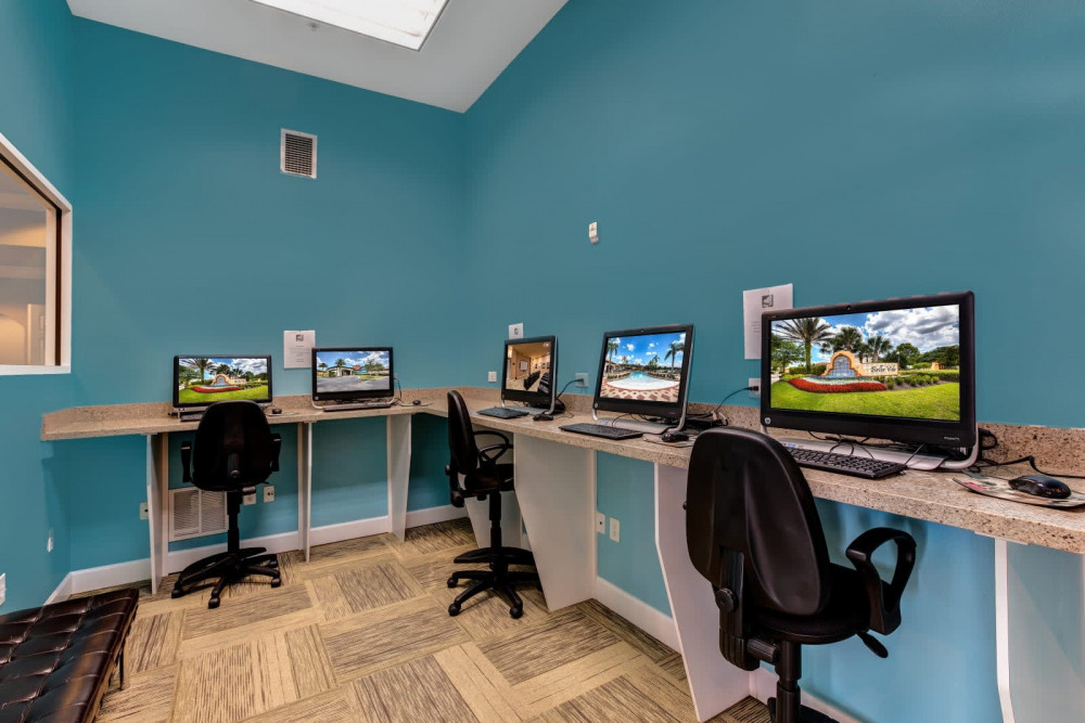 Bella Vida Resort 99