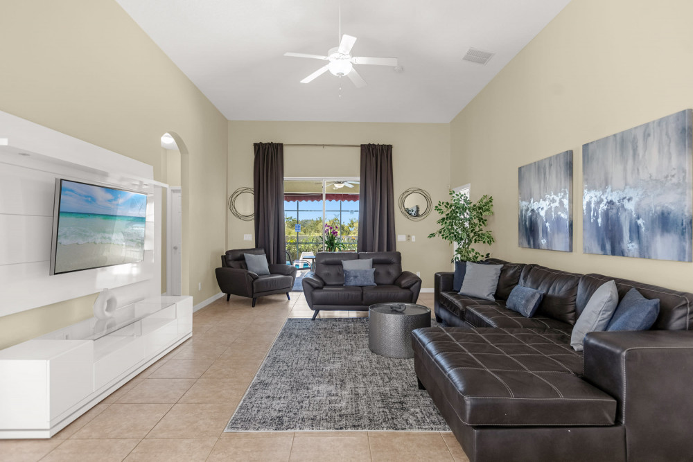 Crystal Cove Resort 11