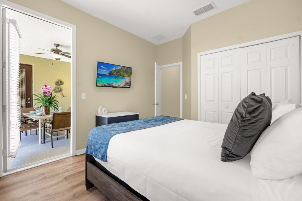 Crystal Cove Resort 11