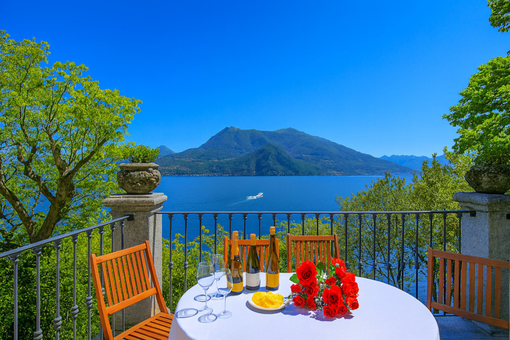Lake Como 101